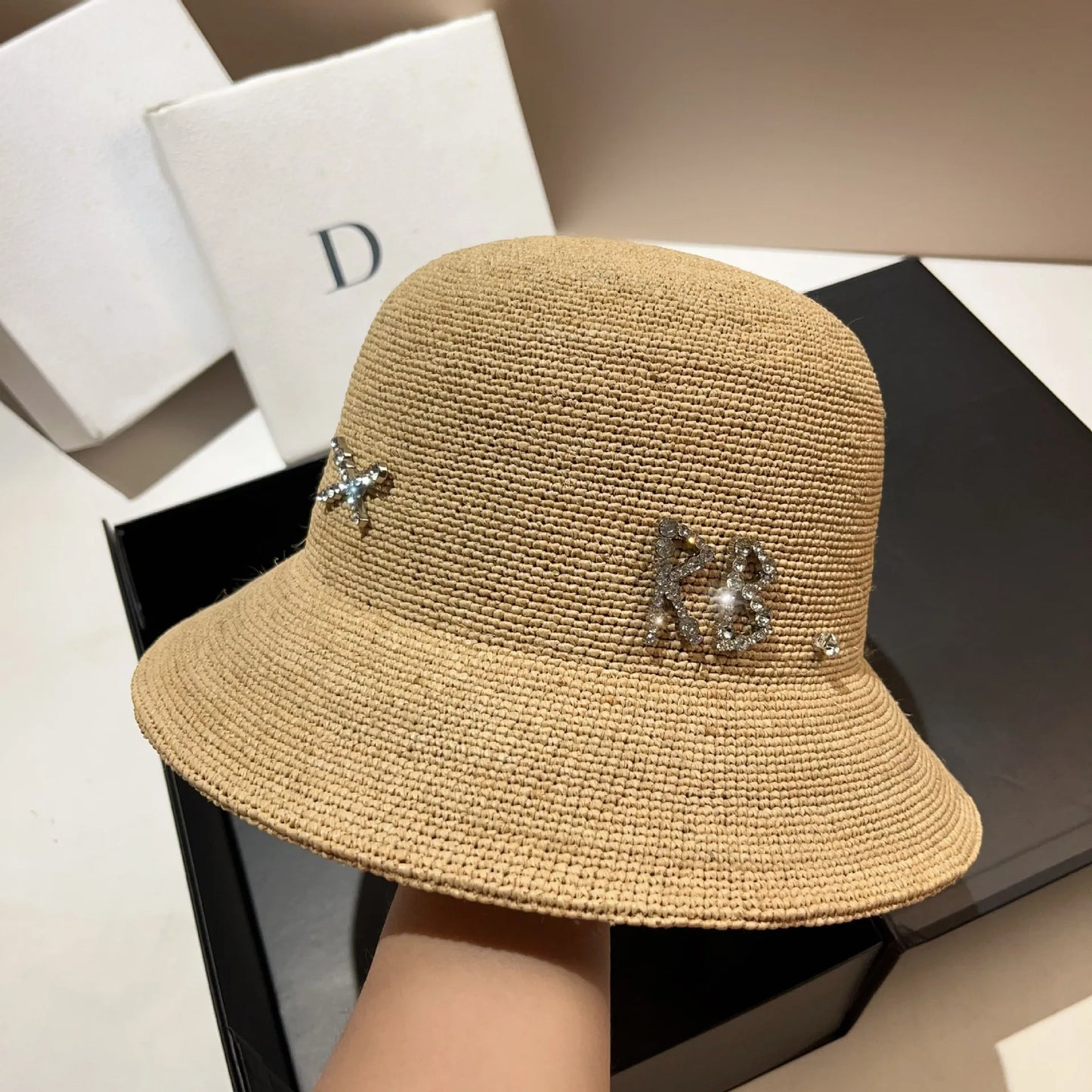 Raffia Bucket Hat t