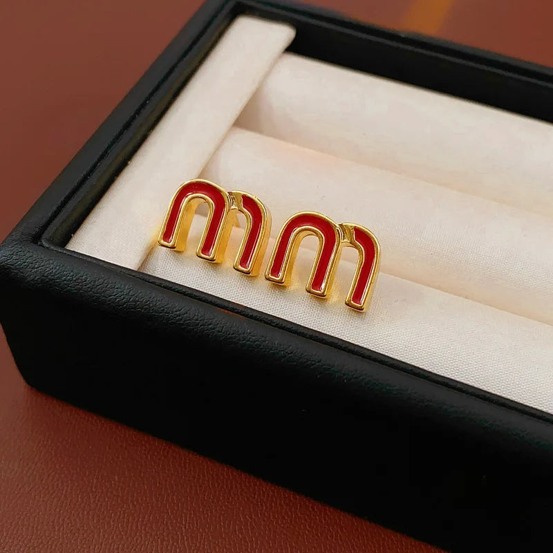 mm Buchstabe Ohrstecker