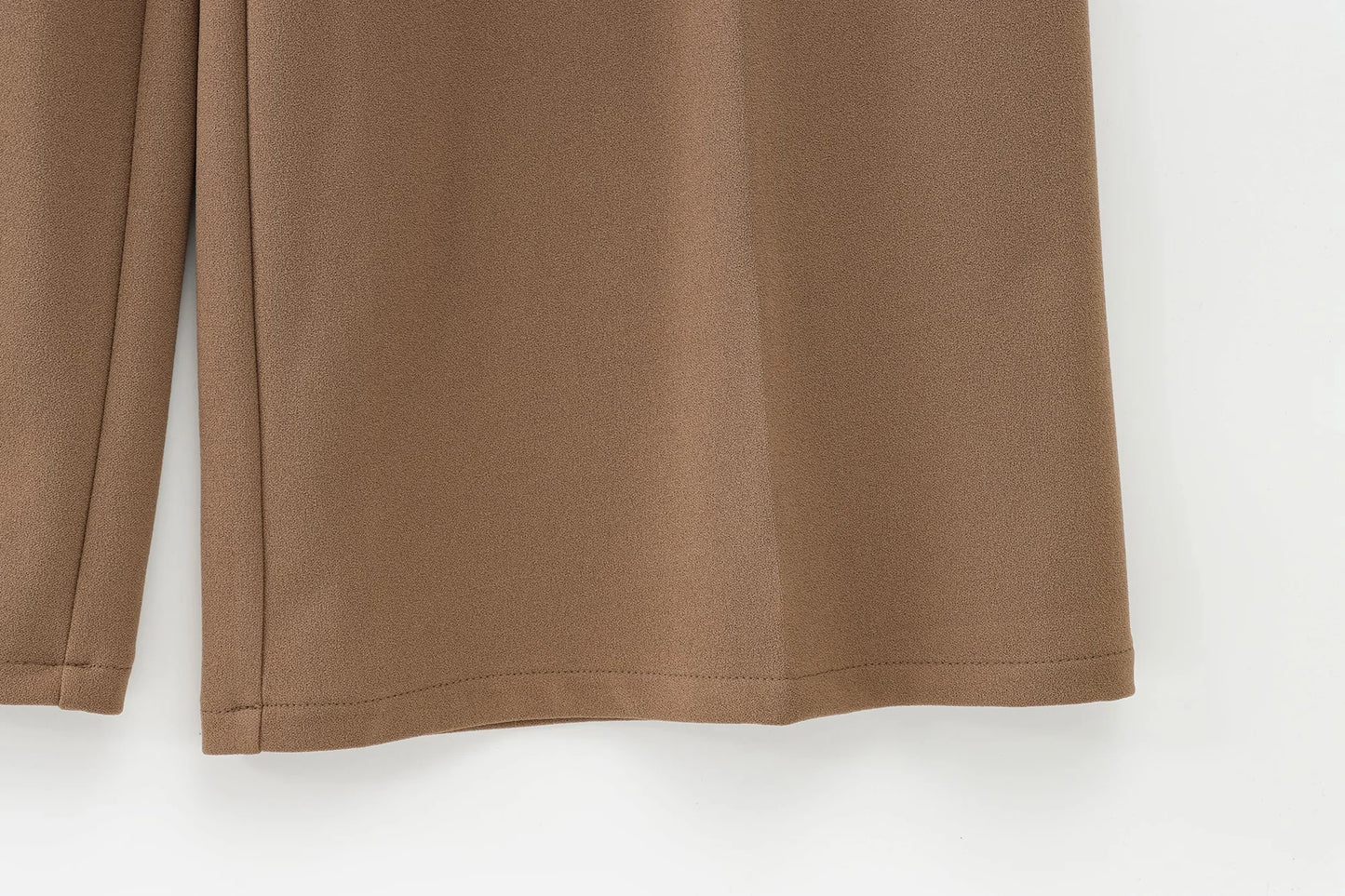 Velvett Versatile Loose Hose